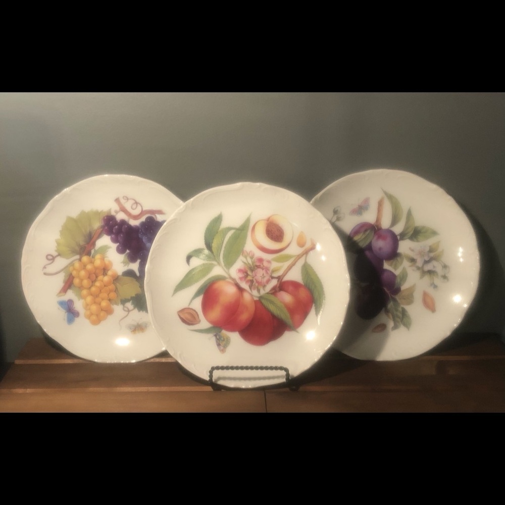 Johann Seltmann Vohenstrass, Bavarian China Desert Plates